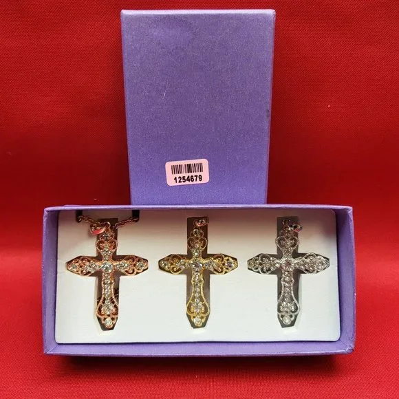 Tricolor Chain and Cross Pendant Set of 3